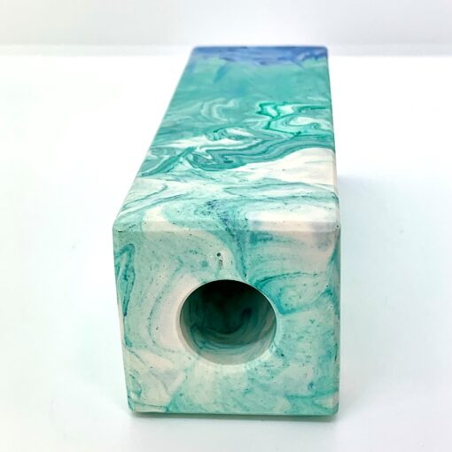 Høj firkantet vase - hvid med grøn og blå marmorering